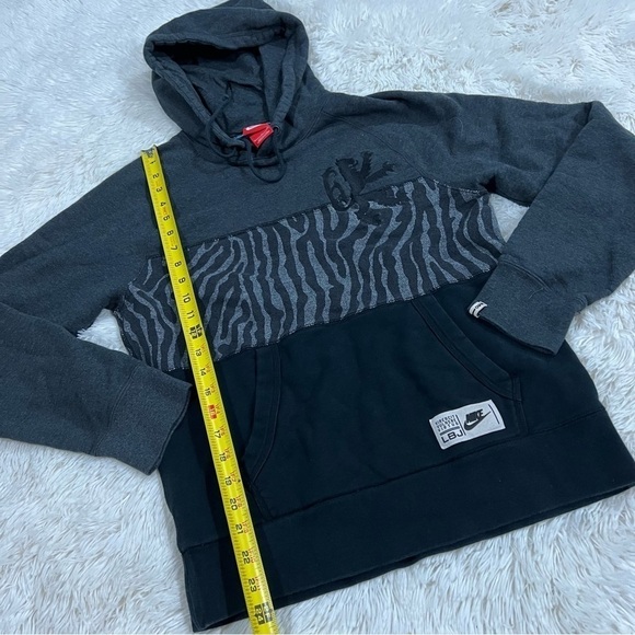 Nike Lebron Safari Print Mens Hoodie Black & Gray Size Small - Picture 6 of 12